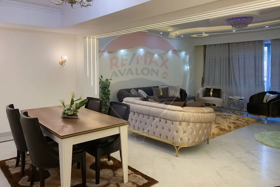 شقة للايجار المفروش 270 م سان ستيفانو (الفور سيزون)