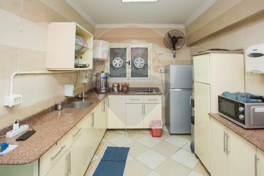 مقر إداري للبيع 540 م سموحة (المربع الذهبي)