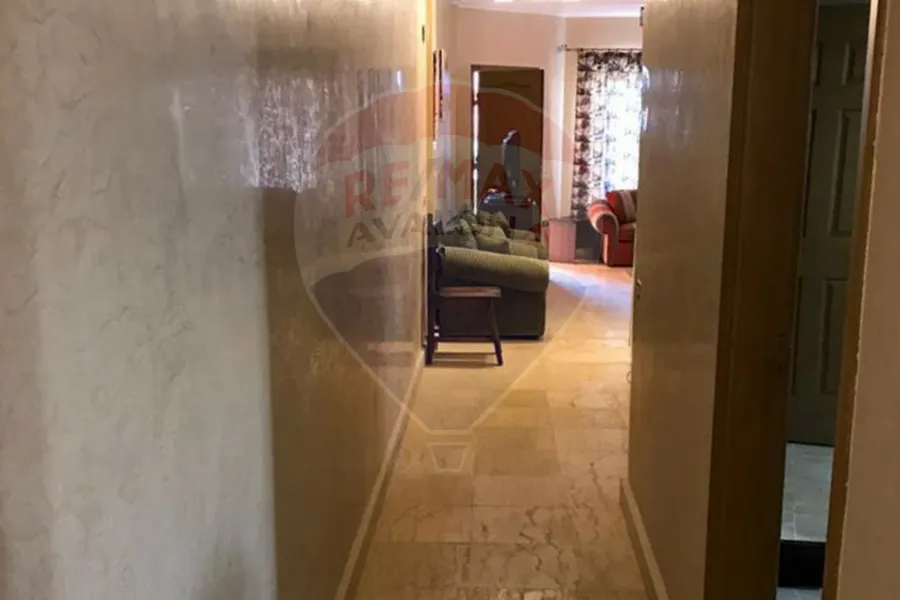 شاليه + روف للبيع سيدي عبدالرحمن (بلومار)