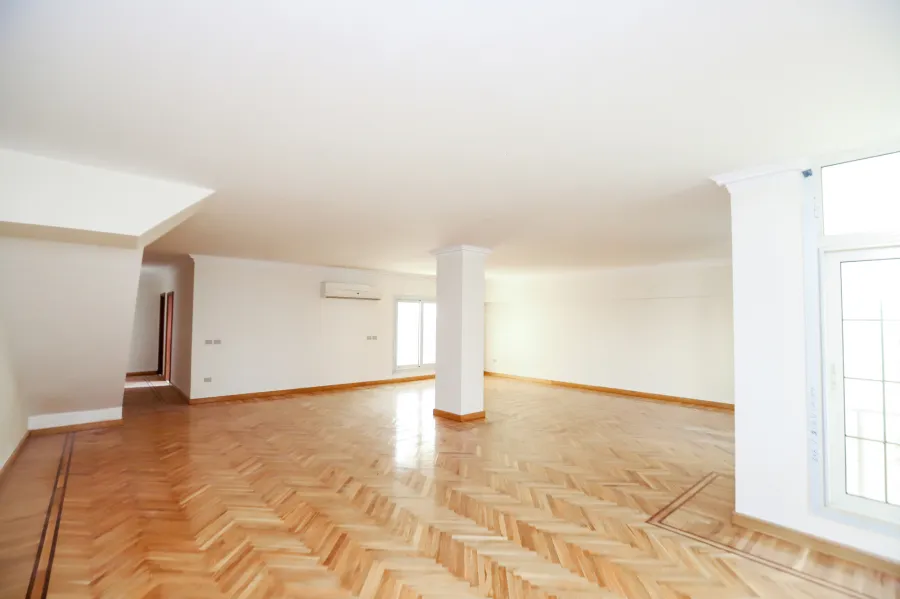 Duplex Villa for sale 260m Kafr Abdo (Near to British cultural center - Kafr Abdo St