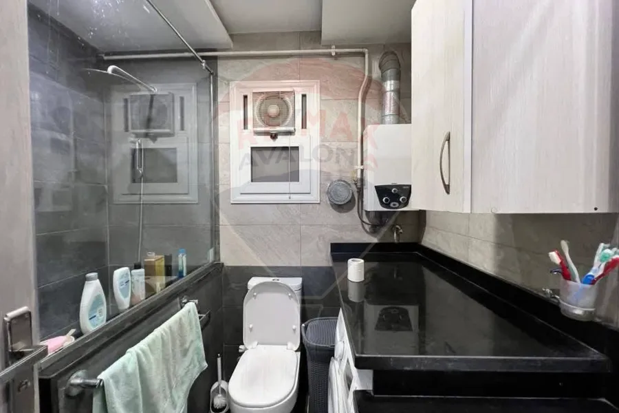 شقه للبيع  250 م سموحة (ش بهاء الدين الغتورى)