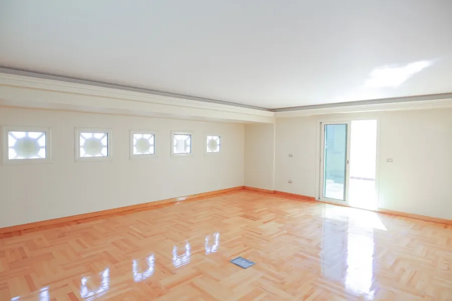 Villa Duplex For Rent 445m Smouha