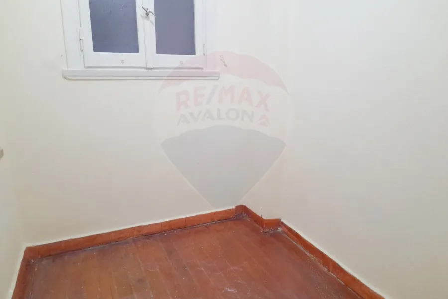 Apartment For rent 180 m San Stefano (directly on the tram)