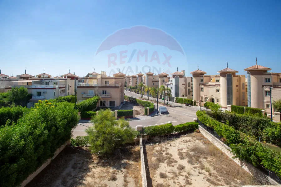 فيلا توين هاوس للبيع 370 م كينج مريوط (كومباوند العروبة رويال)