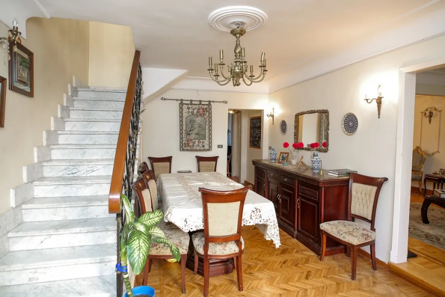 Duplex for sale 160m Tharwat (Branched From Abdelhamed Eldeeb St.)