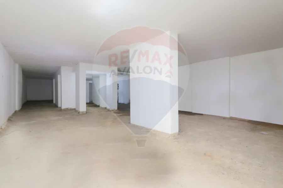 Shop + basement for sale 400 m Sidi Bishr (Gamal Abdel Naser st.)