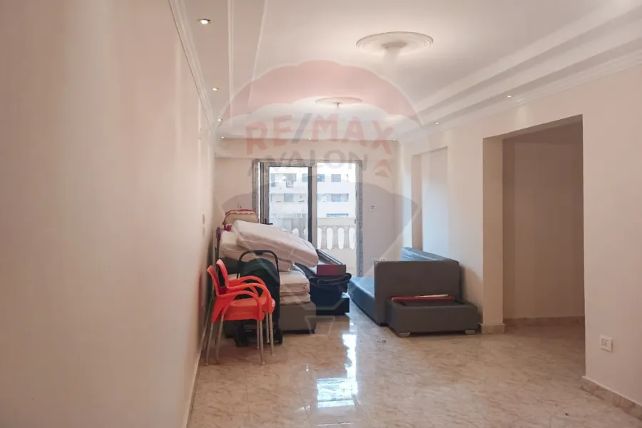 شقة للبيع 125 م سبورتينج (ش الاقصر)