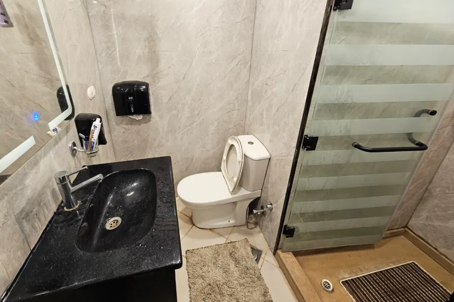 شاليه للبيع (بورتو مارينا) 70 م