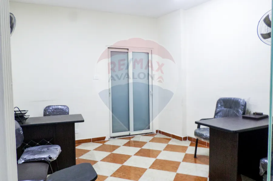 Administration Apartment for rent 180 M Cleopatra (directly on the sea)