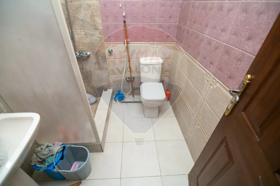 Apartment for sale 115 m Sidi Bishr (steps from the sea - next to Happy Childhood School)