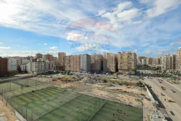 شقة للبيع 205 م السيوف (ش مصطفي كامل)