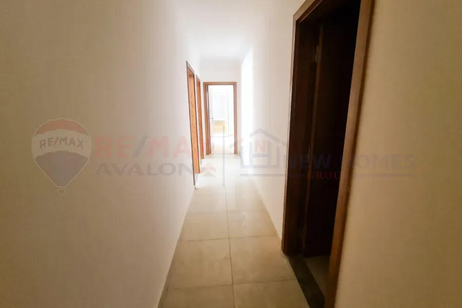 شقة للبيع 198 م  (صواري - السعودية المصرية)