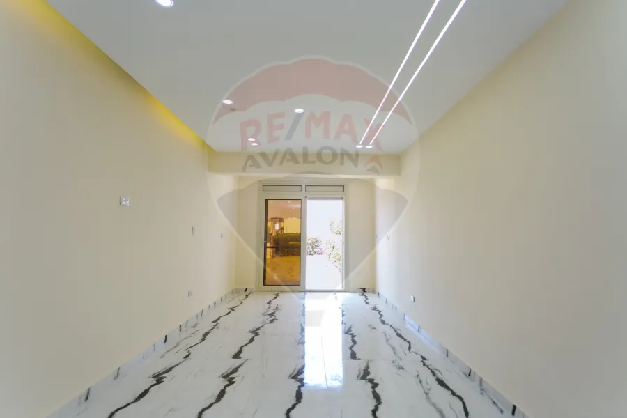 فيلا ستاند الون للبيع (قرطاج) 235 م