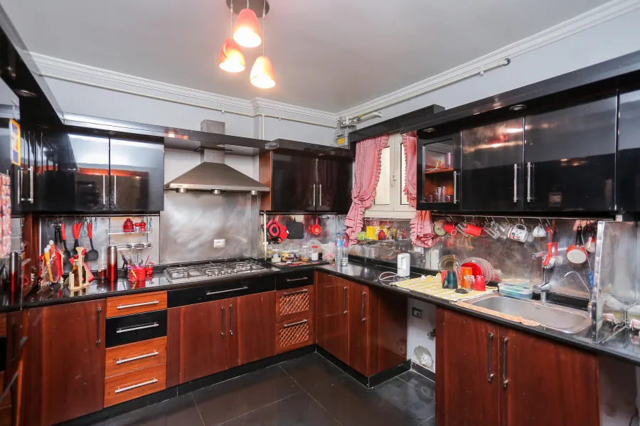 Apartment for sale 192 Roushdi (No 2 from Tram St)