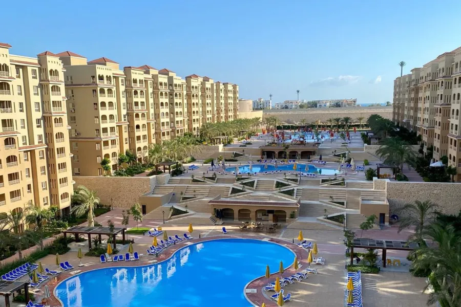 Studio for sale (Aqua view)