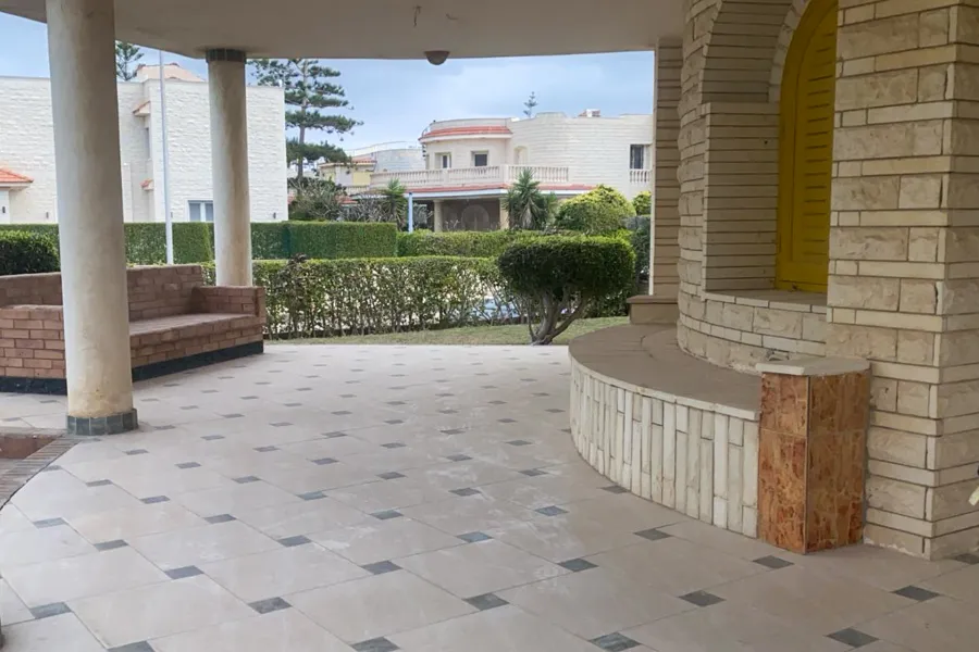 فيلا ستاند الون للبيع (سيدي كرير للقوات المسلحة) 1,000 م