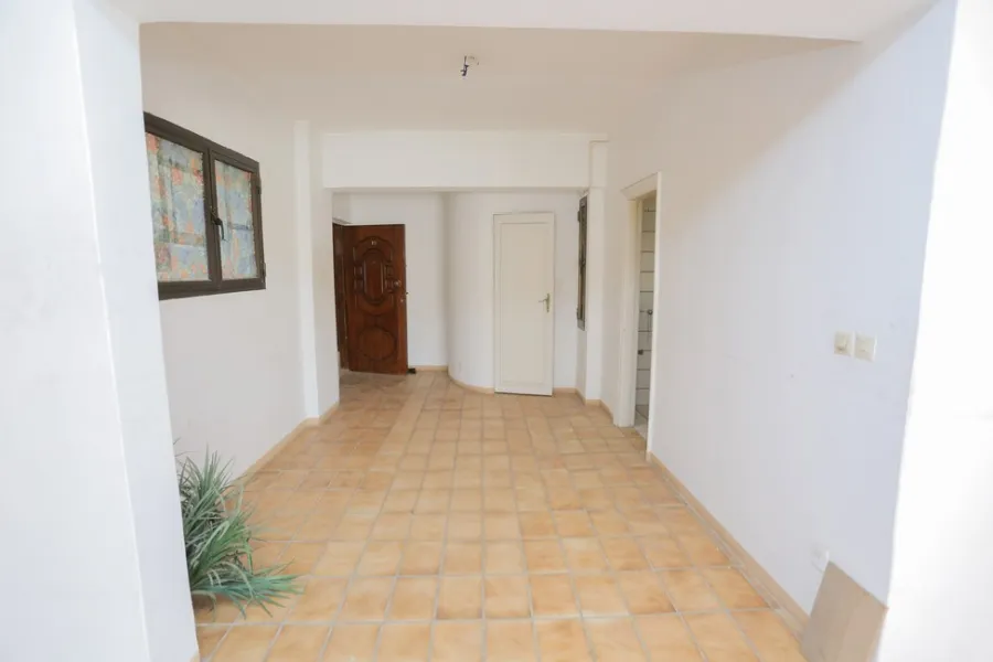 Duplex Apartment For Sale 180m net Lauran (Steps From Serhank St.)