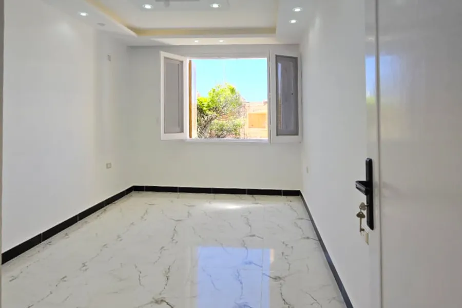 فيلا ستاند الون للبيع (الريفيرا) 365 م