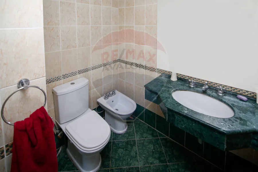 شقة للبيع  267 م سان استيفانو (الفور سيزون )