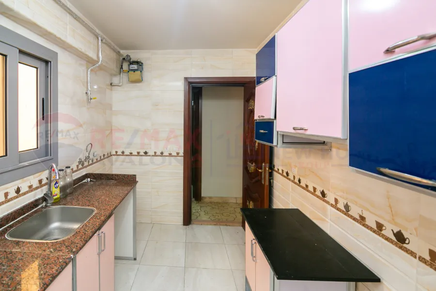 Apartment for sale 185 m Saba Basha (building on the sea - brand building)