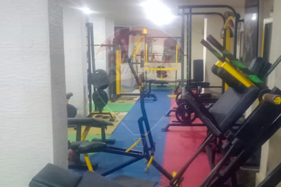 محل للبيع 150 م  شدس (ش مرتضي)