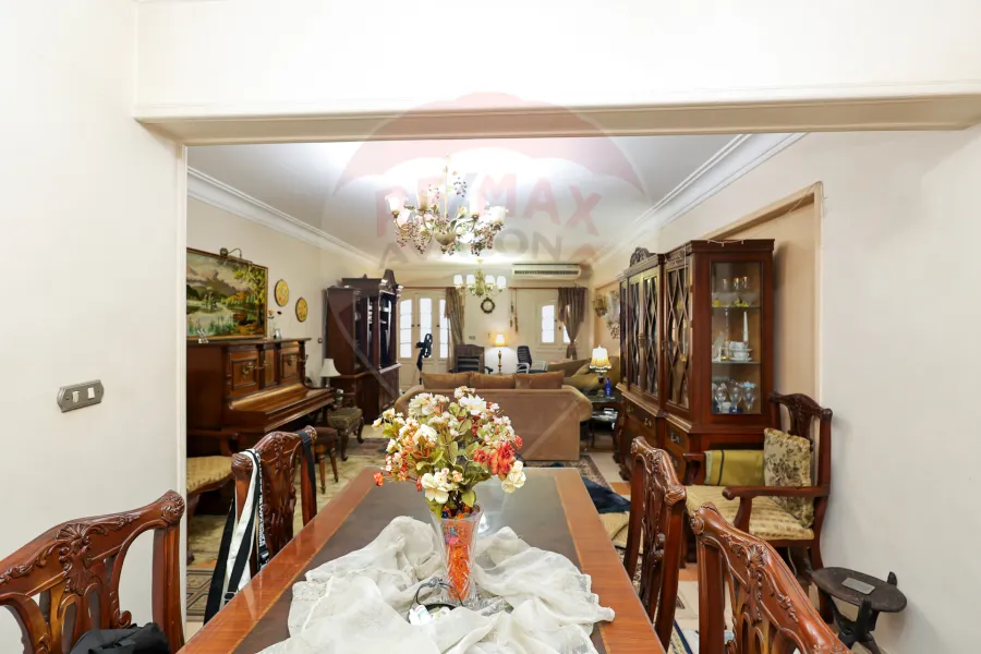 Apartment for sale 179 m Smouha (branching from El-Khamsin Street)