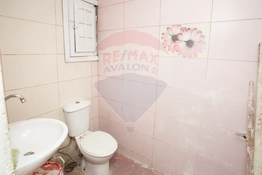 Administrative apartment for rent 300 m Roushdy (Abu Qir St.)