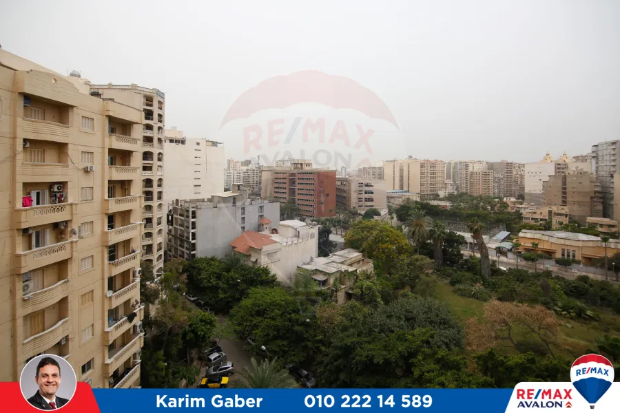 شقة للبيع 270م سموحة (منطقة الفيلات)