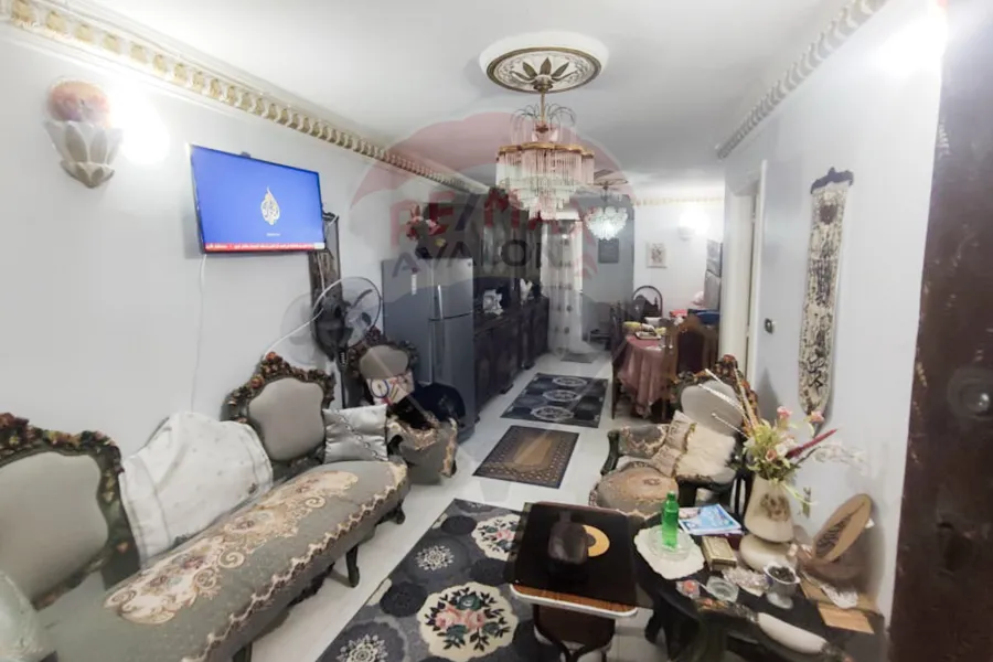 Apartment for sale 95 m Zezinia (steps from Yehia mosque)