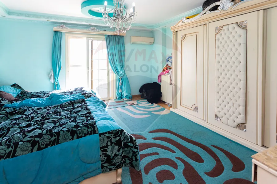 شقة للبيع 275 م كفر عبده (عمارة براند)