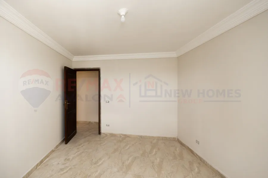 Apartment for rent 185 m El-Ibrahimya (Steps from Sporting Club)