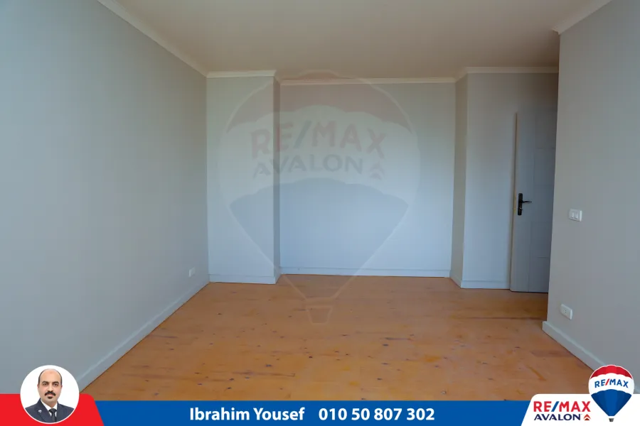 شقة للبيع  205م كفر عبده (ش الاسماعيلية - عمارة براند )- 4,600,000 ج كاش