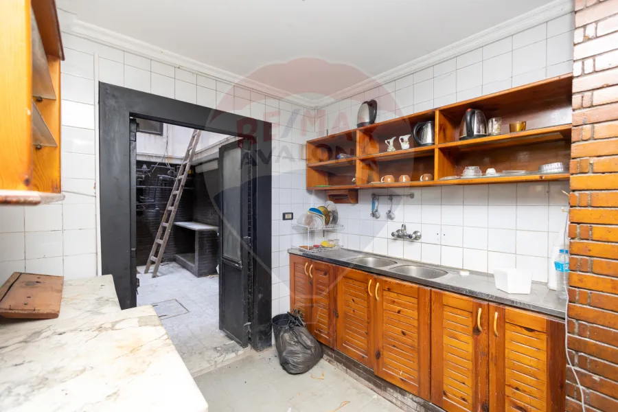 Factory for sale 240 m Camp Shizar (Abdel Moneim Sanad St.)