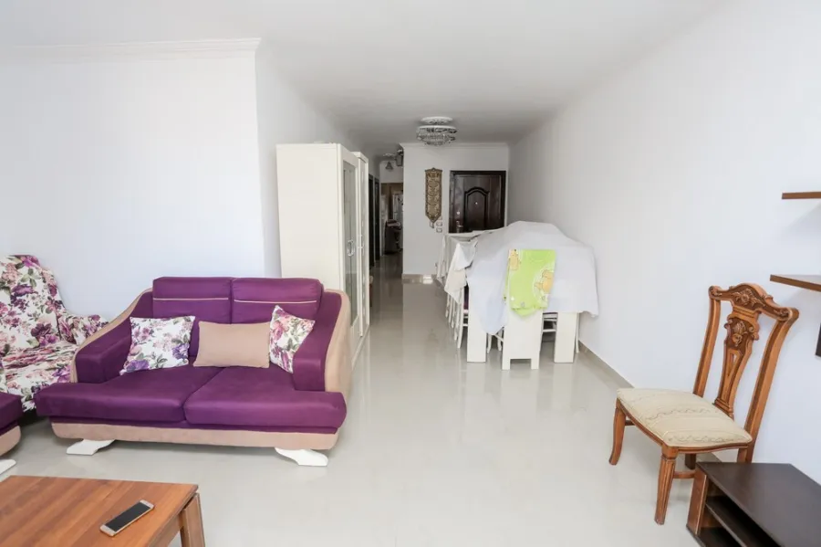 شقة للبيع 115م سبورتنج - خطوات من نادى سبورتنج وترى النادى