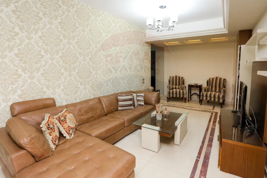 Duplex apartment for sale 320 m Louran (Al Wataniya Ibrahim Nassir St - Branched from Shaarawy)