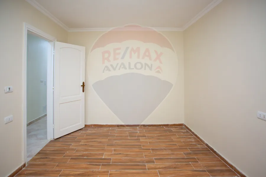 Apartment for sale 175 m sporting (Luxor St)