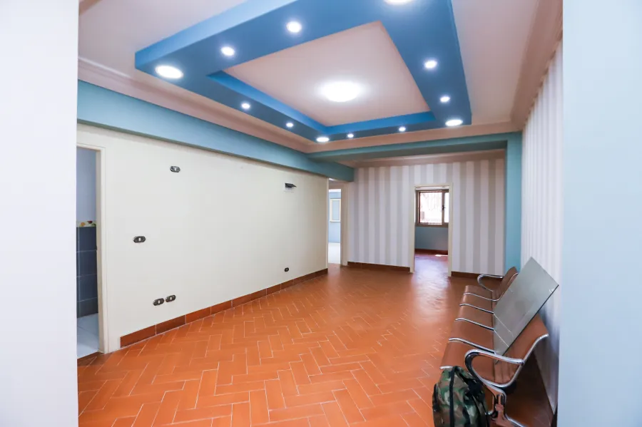 شقة إدارى للبيع 164 م سموحة (ش توت عنخ آمون)