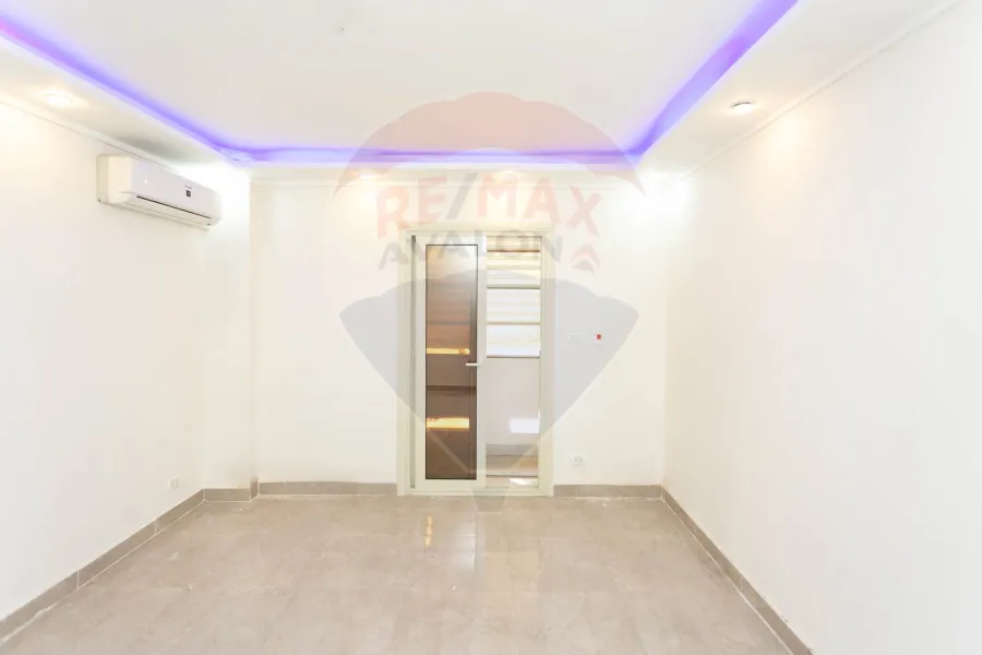 شقة للبيع 150 م لوران (متفرع من ش الإقبال)