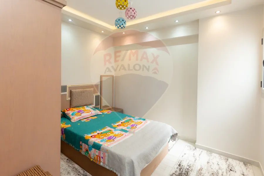 شقة للبيع 125 م السيوف (تقاطع ش النخيل مع ش السيوف)