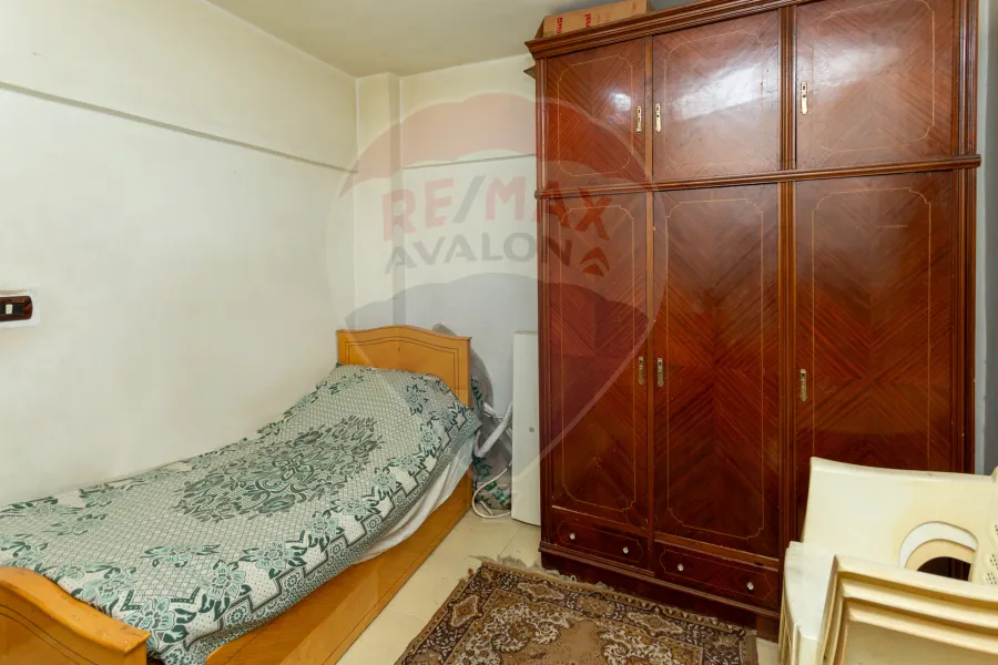Apartment for sale 90 m Smouha (Steps from zahran market)