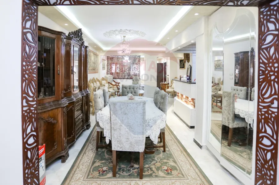 Apartment For Sale 180 m Miami ( Steps From Esawi St.)