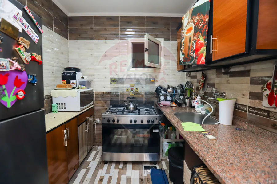 شقة للبيع 151 م كفر عبده ( خطوات من ميدان سانت جيني  )