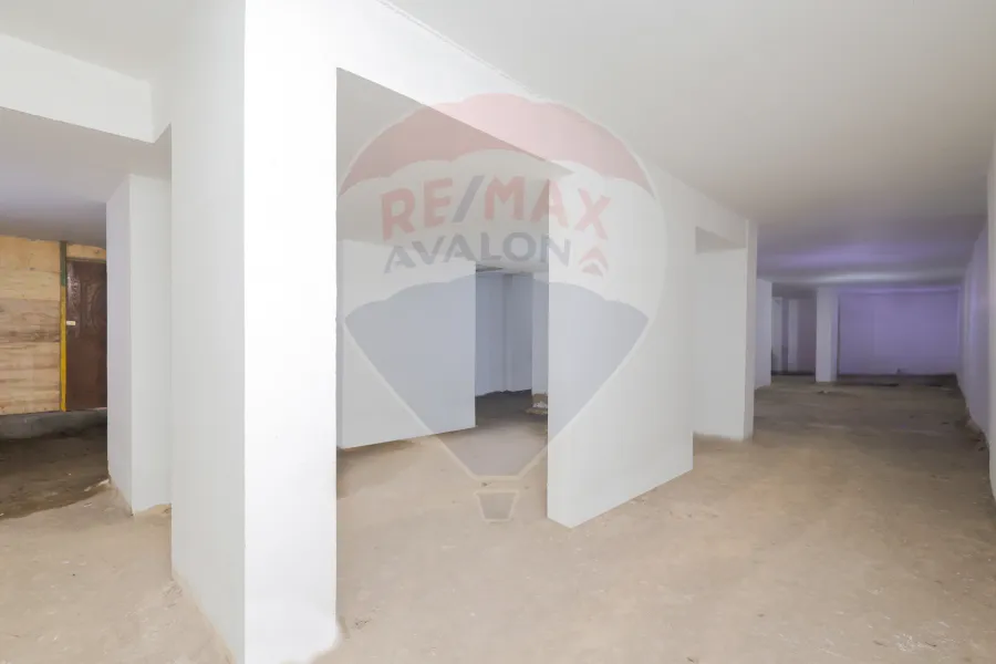 Shop + basement for sale 400 m Sidi Bishr (Gamal Abdel Naser st.)