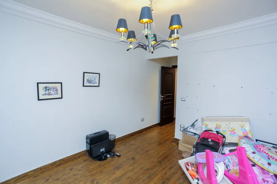 Apartment for sale 192 Roushdi(No 2 from Tram St)