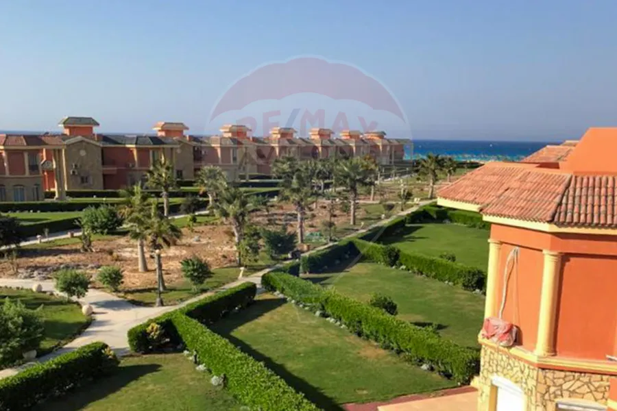 شاليه أرضي بجاردن للبيع (بلومار - سيدي عبد الرحمن)