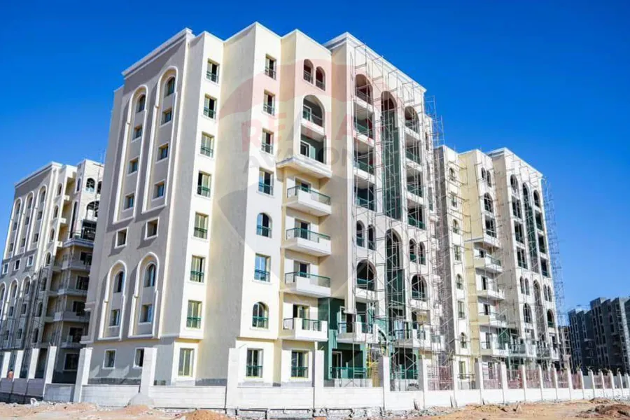 شقة للبيع 182 م (لافيردي - العاصمة الادارية)