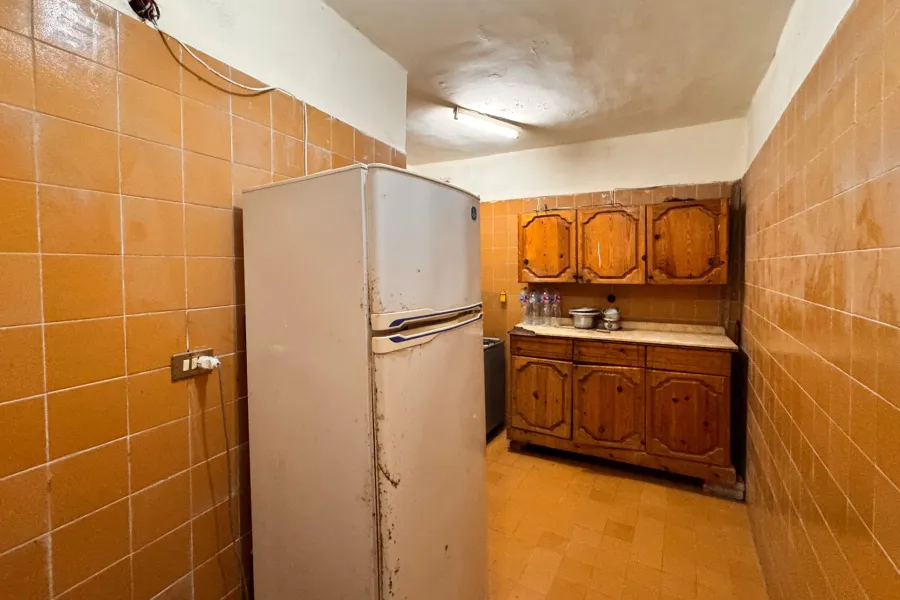 شقة للبيع 140 م  سيدى بشر ( خلف فندق هيلتون كورنيش)