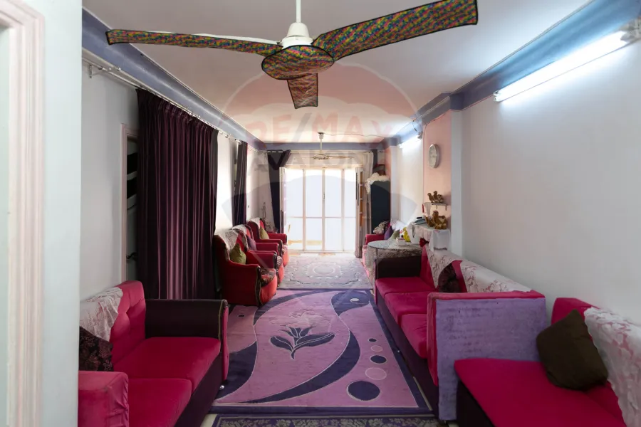 شقه للبيع 110 م ميامي (  ش أسكندر أبراهيم )