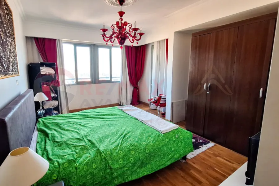 Apartment for rent 200 m in San Stefano (Four Seasons Towers)