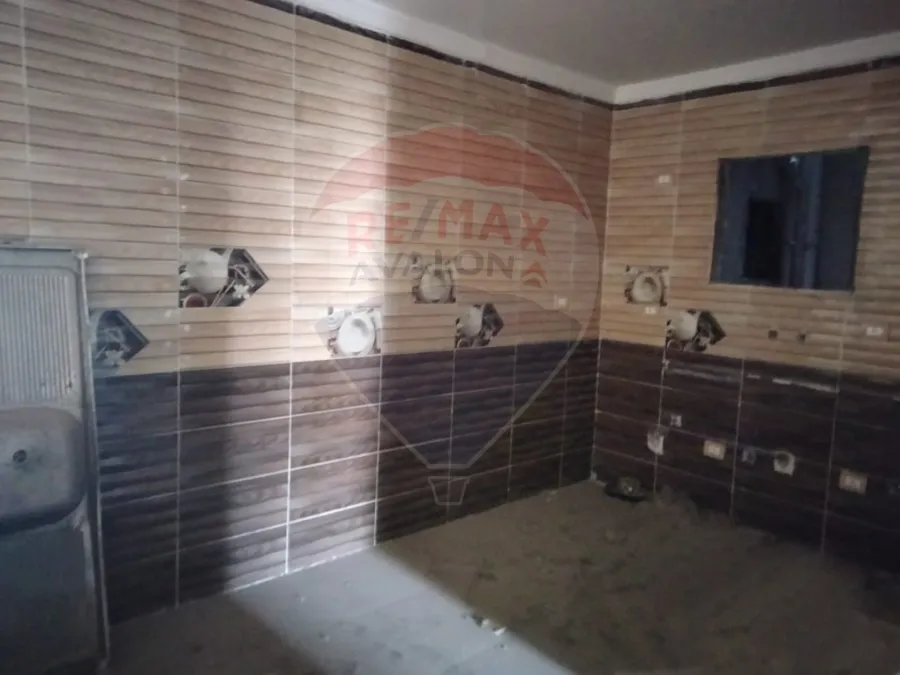 شقة للبيع 154 م كفر عبده (ش محمد صفوت)